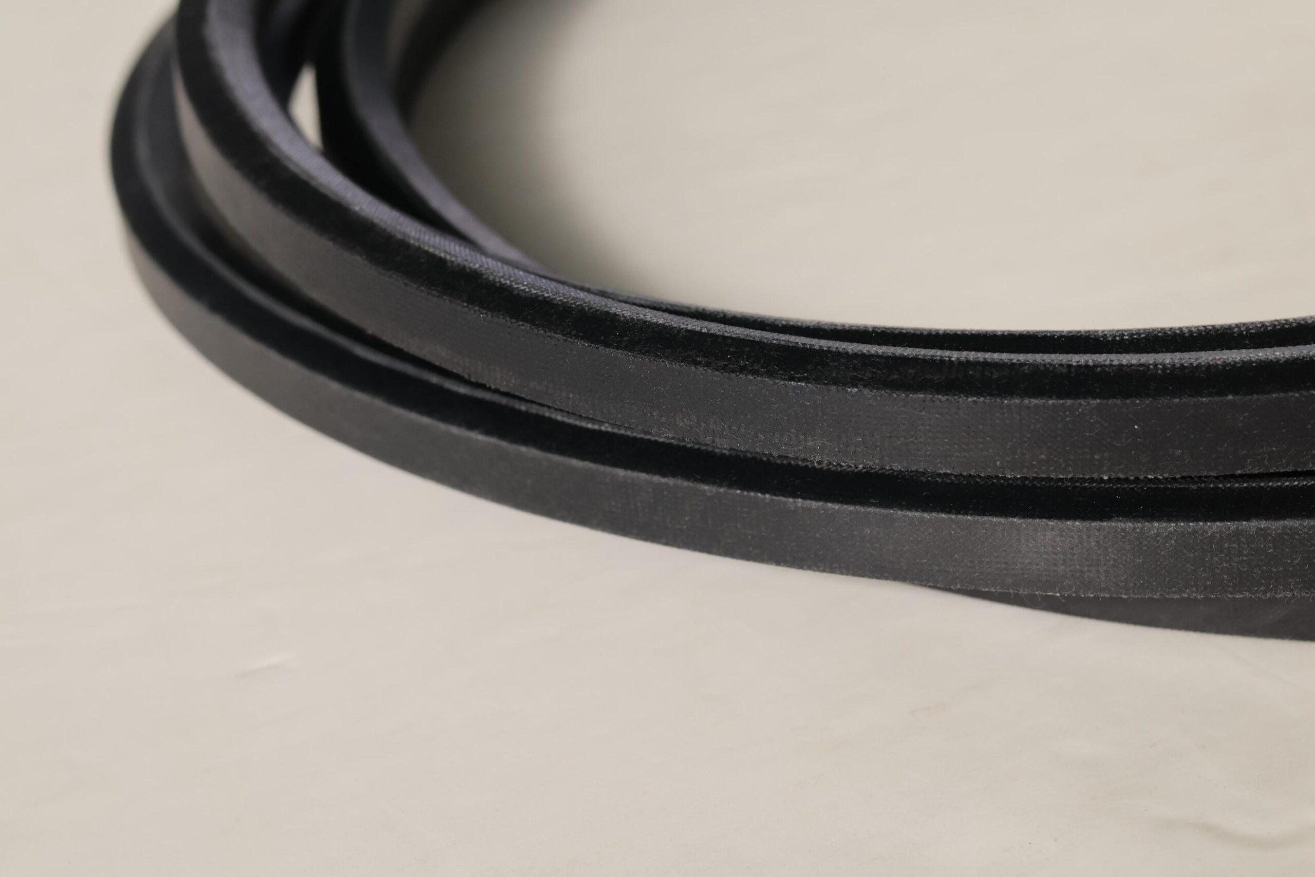 Correa en V hexagonal