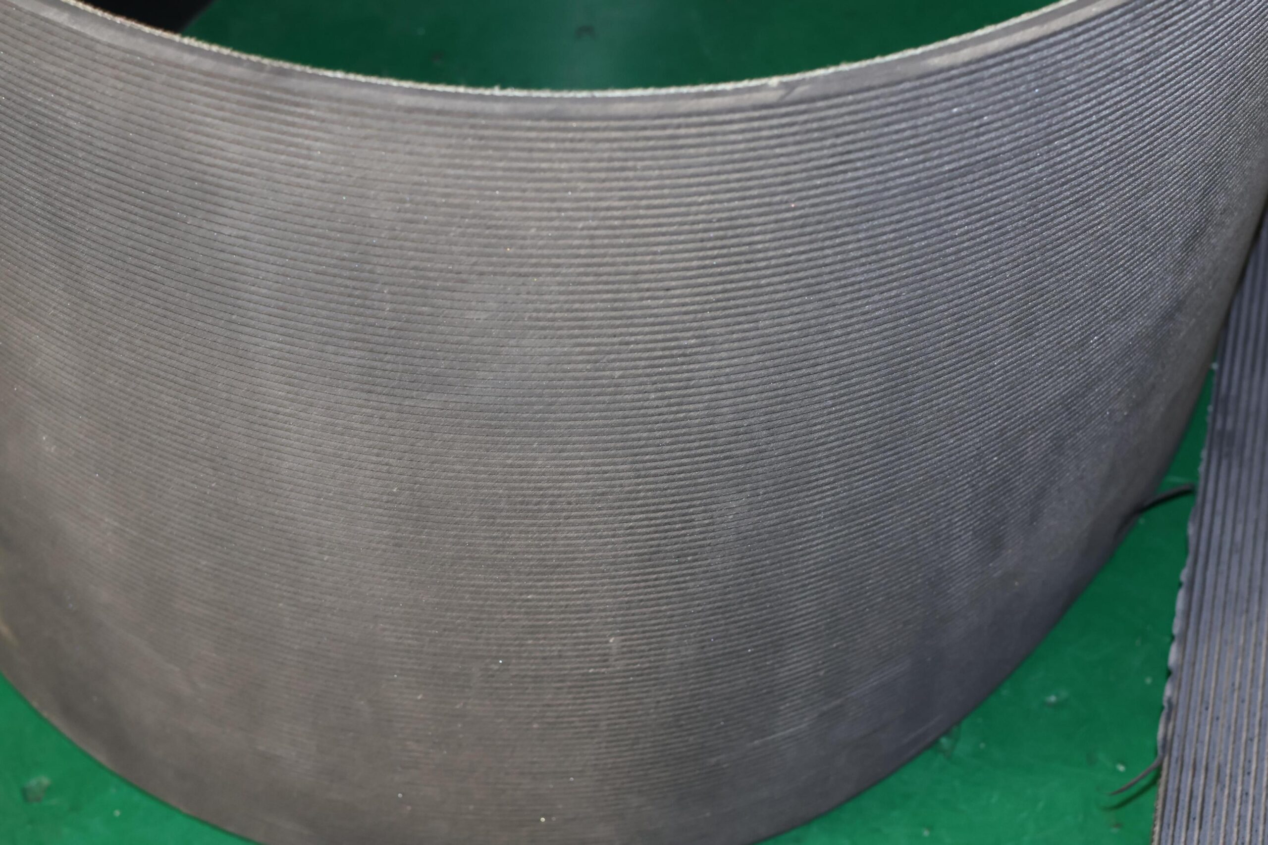 Correa industrial multi-V ，Correa industrial de múltiples ranuras